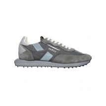 GHŌUD Runner-Sneaker aus einem Mesh-Leder-Mix in 40