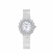 Chopard - Uhr L'heure Du Diamant für Damen - 30 x 27 Mm, Handaufzug, Ethisches Weißgold, Diamanten - 4.69 Karat