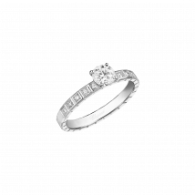 Chopard - Ring Ice Cube for Women - Platinum, Diamonds