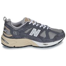 Baskets basses New Balance 878