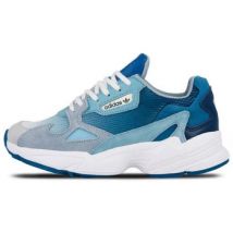 Baskets basses adidas FALCON