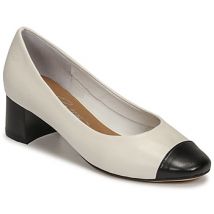 Chaussures escarpins Betty London OMINA