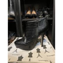 Bottines Topshop Bottines en cuir effet croco marque Topshop taille 39 talons aig