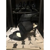 Sandales Bershka Sandales noires neuves « Bershka » taille 39 talon aiguille