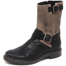 Boots Hundred 100 -