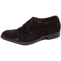Derbies Hundred 100 -