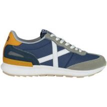 Baskets basses Munich 8700067
