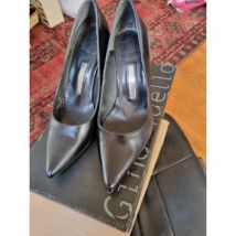 Chaussures escarpins Gino Vaello Escarpins cuir noir