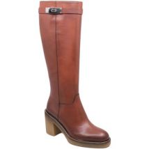 Boots Triver Flight $