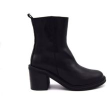Boots Belang 300
