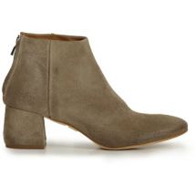 Bottes Via Tortona 18 Tronchetto