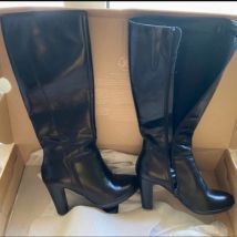 Bottes à talon Bata Bottes