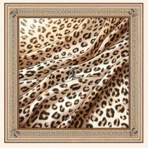 Echarpe Alberto Cabale Grand carré de soie Original Leopard Zoé