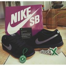 Baskets basses Nike Superbe NIKE Dunk Low Pro Skateboard FOG