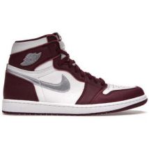 Baskets Nike Air Jordan 1 Retro High OG Bordeaux