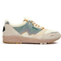 Baskets basses Karhu Aria 95 'Molkky' Pack Formateurs