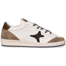 Baskets basses Ama Brand -