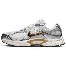 Baskets basses Nike V5 RNR