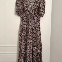 Robes midi Stradivarius Robe neuve Stradivarius