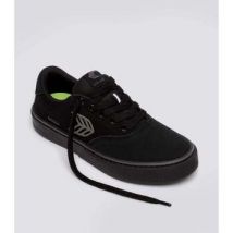 Baskets basses Cariuma NAIOCA PRO