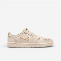Baskets basses Nike Jordan 1 Low Method of Make Sail Metallic Gold (Women's)