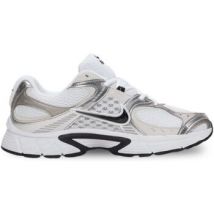 Baskets basses Nike V5 Rnr