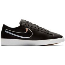 Baskets basses Nike Blazer Low LX