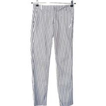 Pantalon Stradivarius Pantalon/Pantacourt Taille 36 / S Blanc