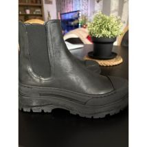 Bottines Ikks Boots Ikks noire