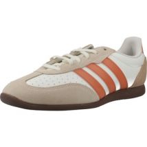Baskets basses adidas Barreda Lo White