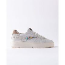 Baskets basses D.A.T.E. W441-TP-SS-WH TORNEO PURE STUDS-WHITE