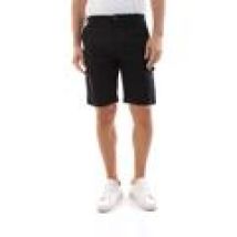 Pantaloni corti Lyle & Scott  SH0041T HART LANE-05 BLACK