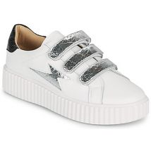 Vanessa Wu  Lage Sneakers BK2231AG