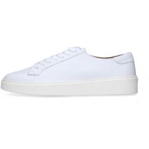 Vueva  Lage Sneakers MS638R05