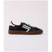 Puraai  Lage Sneakers 6.01 XS Black