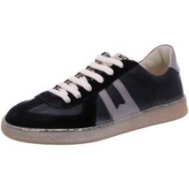 Moma  Lage Sneakers -