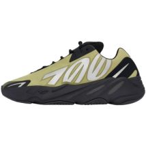Yeezy  Lage Sneakers Boost 700 MNVN Resin