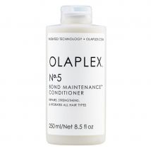 Stosuj odżywkę Olaplex No. 5 Bond Maintenance Balsam (250 ml)