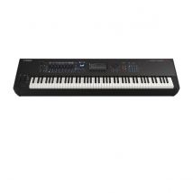Yamaha Montage M8X Synthesizer