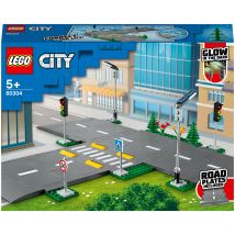 LEGO City: Intersection à assembler, jeu construction ville avec panneaux et routes (60304)