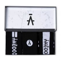 Akedo Footwear - Signature Black Unisex Socks - 3 Pack