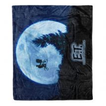 E.T. the Extra-Terrestrial Moon Cycle Fleece Blanket - L