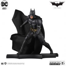 DC Direct DC Movie Statues Batman The Dark Knight 1:6th Scale Resin Statue (9.4 )