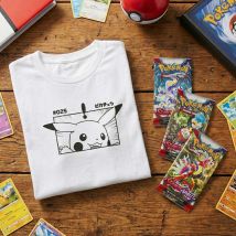 Pokémon Pikachu T-Shirt & Pokémon TCG Bundle - 3 x Base Set Scarlet & Violet Booster Packs - L