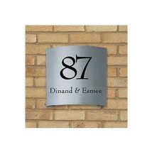 Gebogene Edelstahlhausnummer mit Familiennamen oder Straßennamen-Größe: 20 x 20 cm