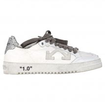 Off-White 2.0 Glitterschoenen met Kant Low Top in Witte Leer