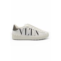 Valentino Garavani Sneakers Open Wit