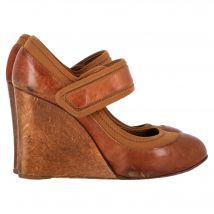 Chloé Mary Jane Wedge Pumps in Bruin Leer