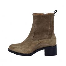 Piedi Nudi Enkellaarsjes