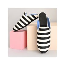 HUMS Black stripe slipper aw116